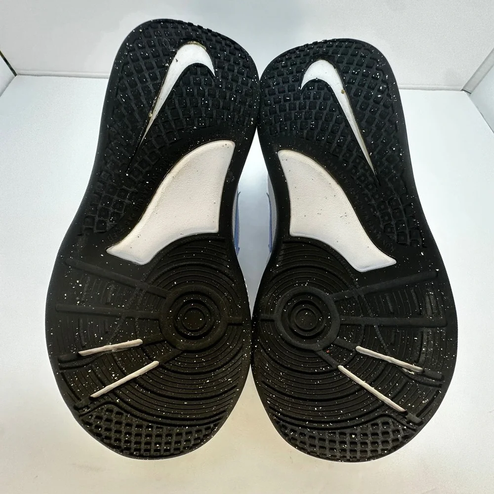 Nike Kids‎ Omni Multi-Court White Blue Black Velcro Strap 009 Size 1Y